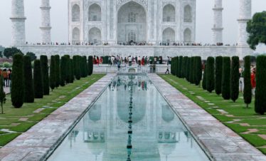 victor-charlie-uUFVmiNdt14-unsplash